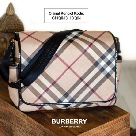 Authentic Burberry Messenger bag euc - Picture 2 of 4